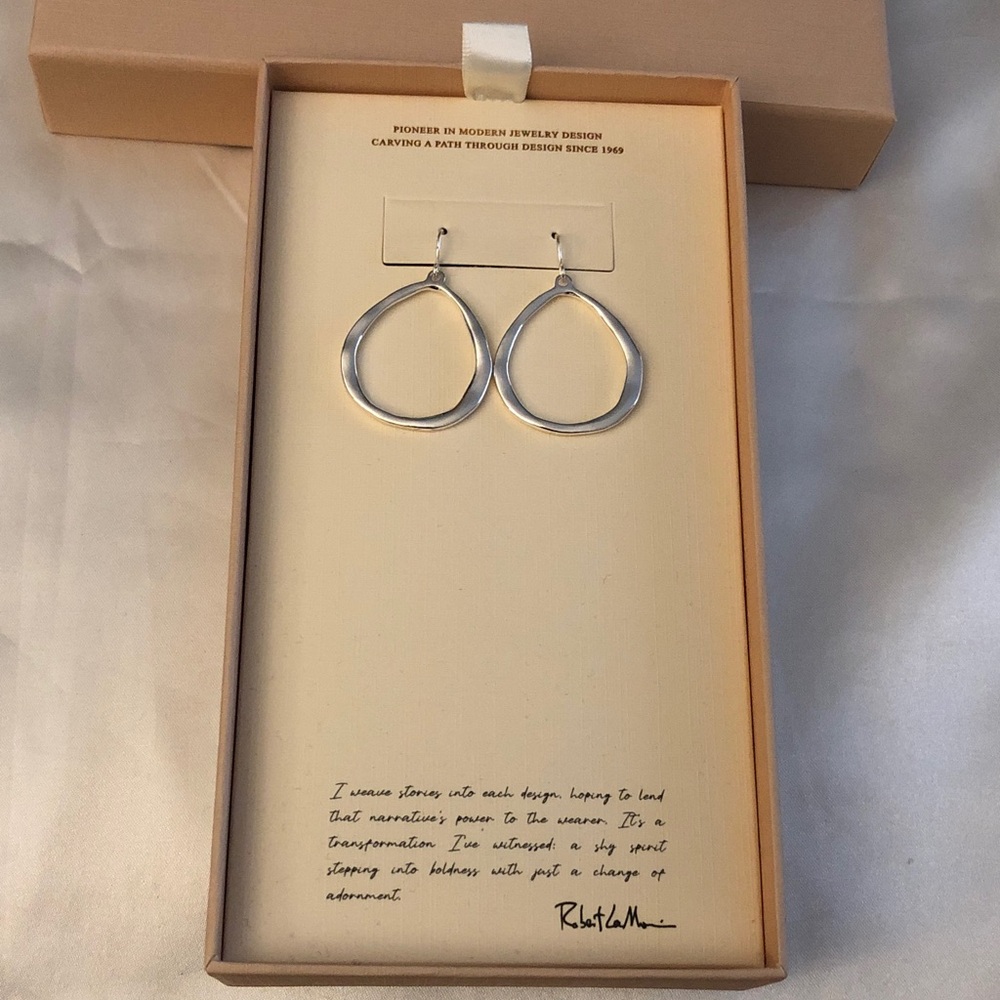 Robert Lee Morris Hammered Silver Tone Open Frame Teardrop Drop Earrings NIB